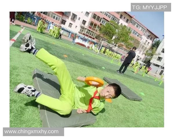 重庆足球队逆袭之路联合会杯特别报道展现拼搏精神与团队力量